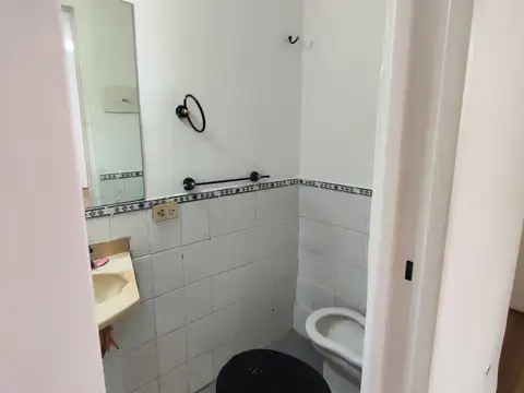 Virasoro 2300, Piso 6