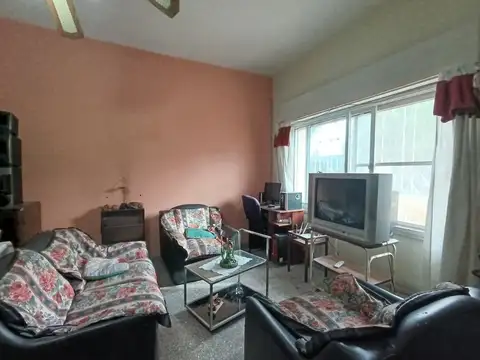 Casa en Venta en Berazategui, USD 74.000