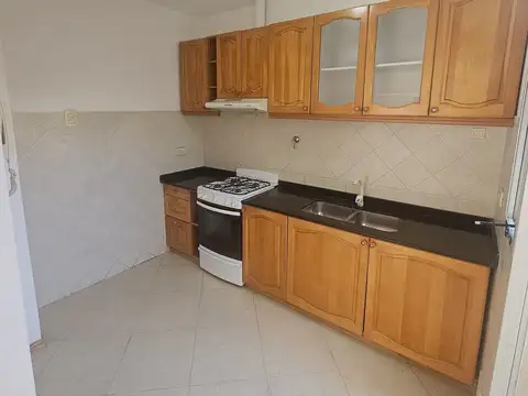 Depto Tipo Casa en Alquiler 15 años