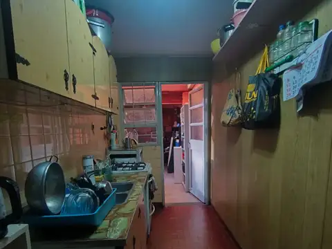 Casa 4 ambientes con 1 baño