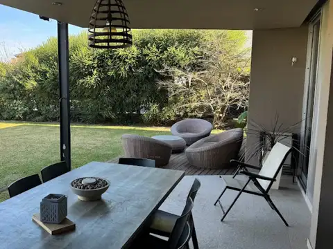 Casa en Los Alisos