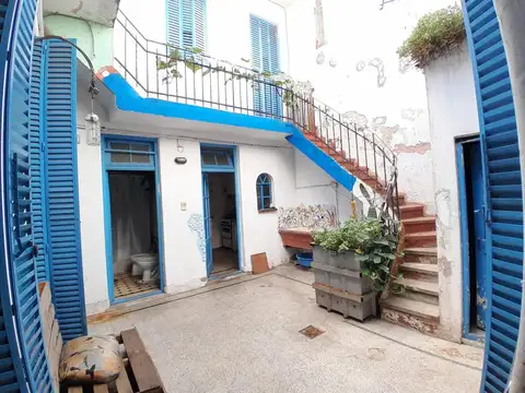 Depto Tipo Casa 5 ambientes con 2 baños