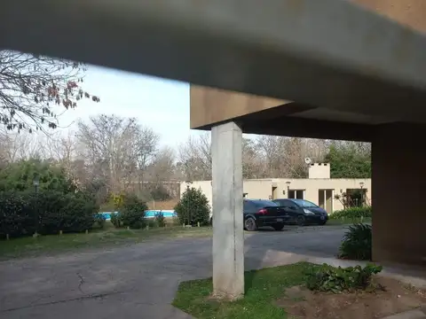 Los Fresnos 300, Piso 2°