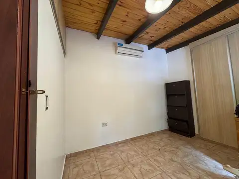 CASA EN VENTA CON DEPARTAMENTO EN PLATA ALTA