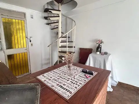 Depto Tipo Casa en Venta 30 años