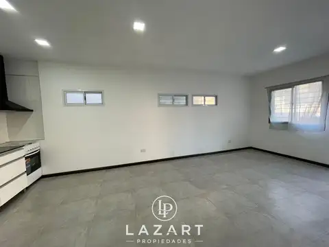 Depto Tipo Casa 2 ambientes con 1 baño