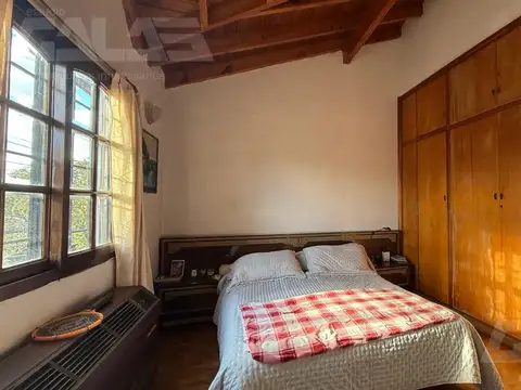 CASA | 5 AMBIENTES | JARDÍN | LUMINOSA | COCHERA | ITUZAINGÓ