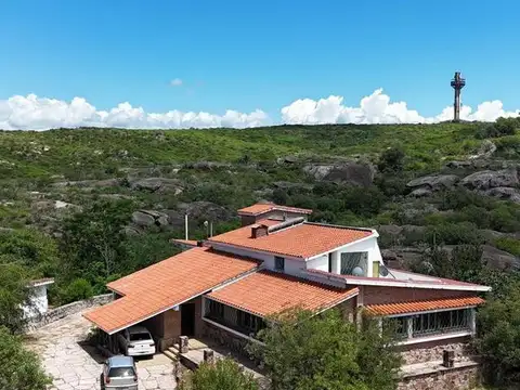 Casa en Venta de 5 dormitorios