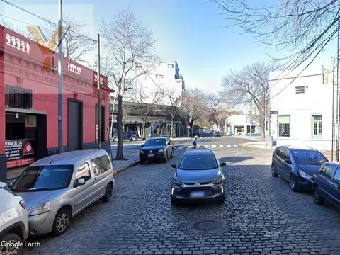 José Aarón Salmún Feijóo e/ Avenida Suárez y Brandsen
