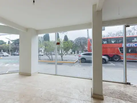 Local en Venta en Núñez, USD 1.700.000
