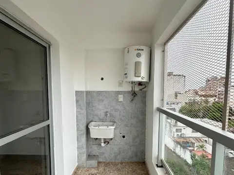 C. Pellegrini 2000