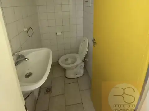 Local en Venta 35 años