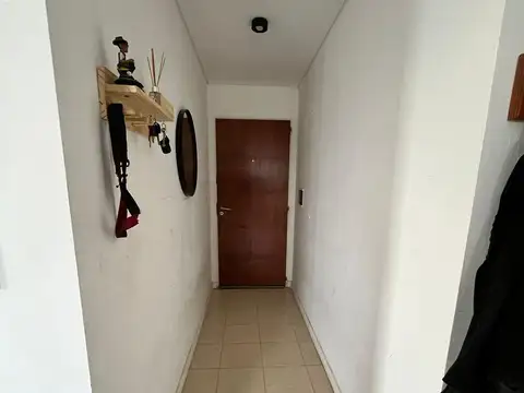 VENTA DE DEPARTAMENTO EN CIPOLLETTI con COCHERA