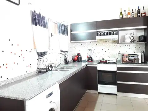 Depto Tipo Casa 3 ambientes con 1 baño