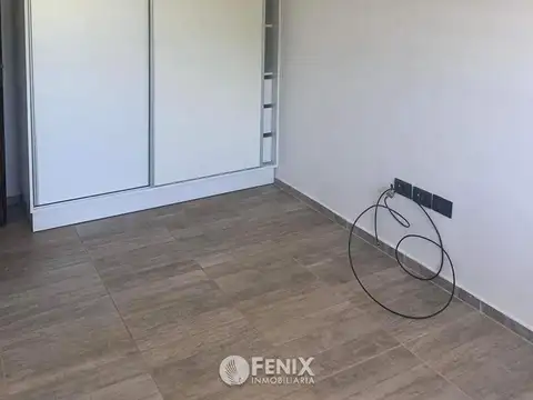 CF1243 - DUPLEX EN VENTA - CMTE. MIÑO CASI ITUZAINGÓ