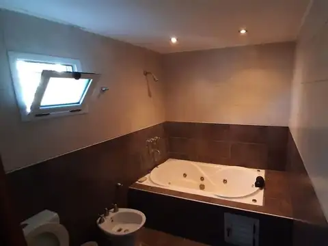 VENTA - Casa Villa Pque Siquiman 3 dorm  GRAN LOTE