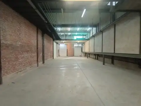 Avenida Salvador María Del Carril 4100, Piso 0