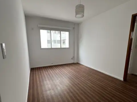 Luminoso departamento en olivos, Excelente ubicacion