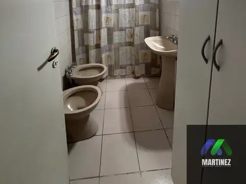 Casa en alquiler c/ cochera en Gualeguaychú