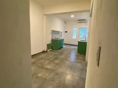 Depto Tipo Casa en Alquiler de 3 ambientes