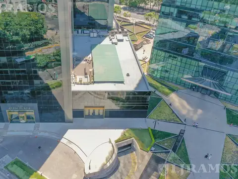 Local en Alquiler en Catalinas, USD 25.000