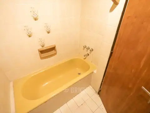 DUPLEX EN PH EN REPETTO AL 400 - 244 M2 2 COCHERAS FRENTE Y CFTE 3 BALCONES SUITE VESTIDORES
