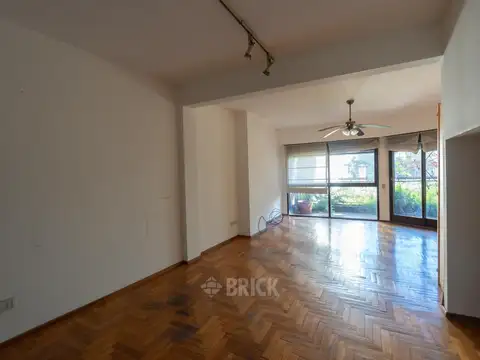 Depto Tipo Casa en Venta de 5 ambientes
