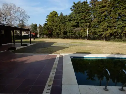Casa en Alquiler de 3 dormitorios