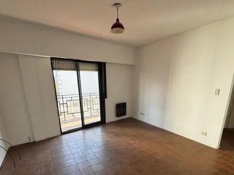 Jorge Newbery 3900, Piso 7