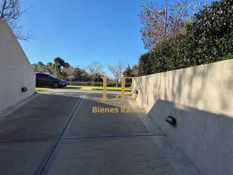 Venta de 3 cocheras en Puerto Escondido Nordelta. Tigre