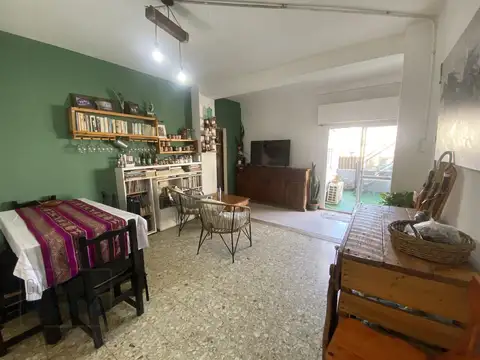 Depto Tipo Casa en Venta al Este