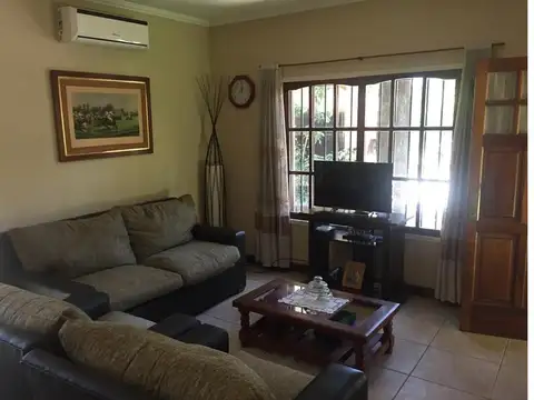 Casa en Venta en San Antonio de Padua, USD 110.000