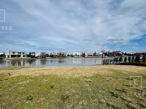 Terreno en Venta de 856,0 m2