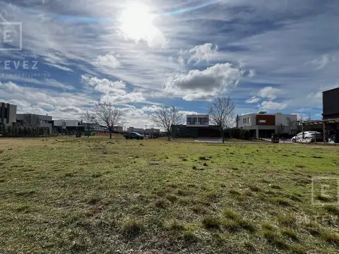 Lote a la laguna en venta, Barrio Norte, El Cantón, Escobar