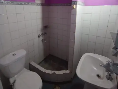 Depto Tipo Casa en Alquiler de 2 dormitorios