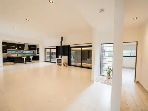Casa en venta en Sicardi