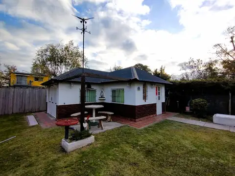 Casa en Venta con 1 cochera