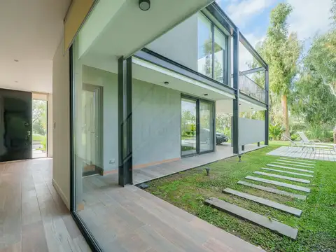Casa en Venta de 8 dormitorios