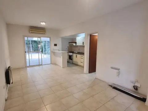 Las Amarilis al 3700