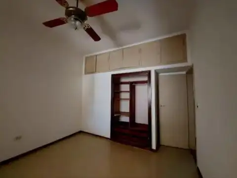 VENTA CASA 4 AMBIENTES EN MUÑIZ CENTRO APTA CREDITO