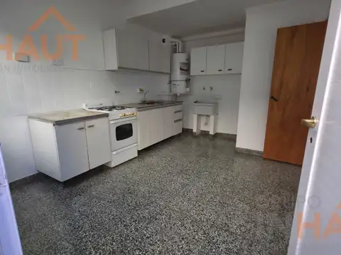 Depto Tipo Casa en Venta en Cipolletti, USD 140.000