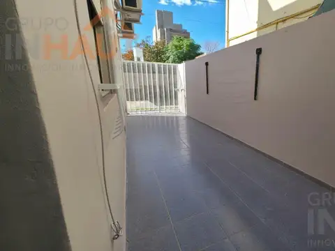 Depto Tipo Casa en Venta con 2 cocheras
