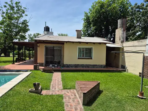 PROPIEDAD DE TRES DORMITORIOS EN ZONA RESIDENCIAL DE IBARLUCEA.