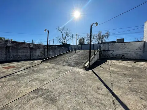 Avenida 1 entre 32 y 33 100