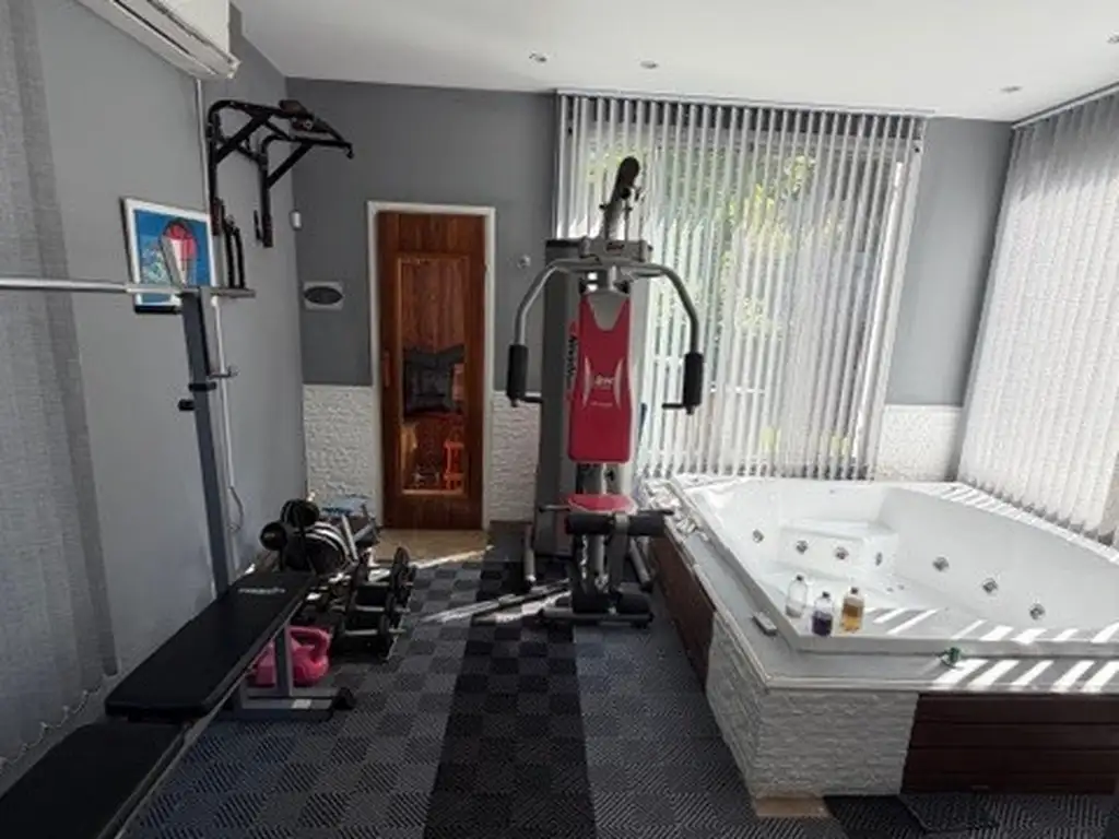 CASA EN VENTA CON  SUITE PRINCIPAL EN PB - Foto 18