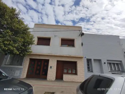 Propiedad en venta sobre calle Branden 82