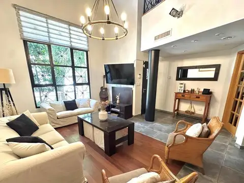 Casa Chalet 6 Ambientes Pileta Quilmes Centro Apto Credito