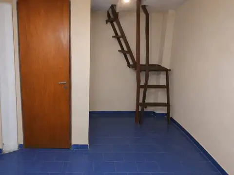 Local en Venta 51 años