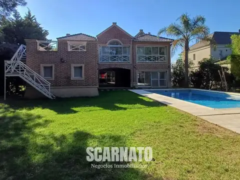 Casa en Venta de 4 dormitorios