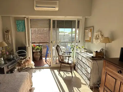 9 De Julio 1200 , Piso 4